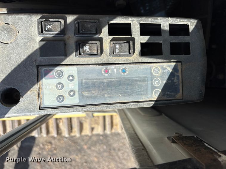 image for item ET7186 2006 Kobelco SK290LC excavator