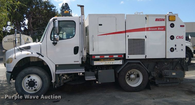 image for item EU2516 2010 Freighliner M2 106 street sweeper truck