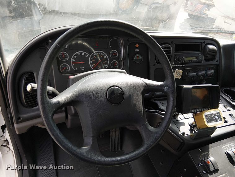 image for item EU2516 2010 Freighliner M2 106 street sweeper truck