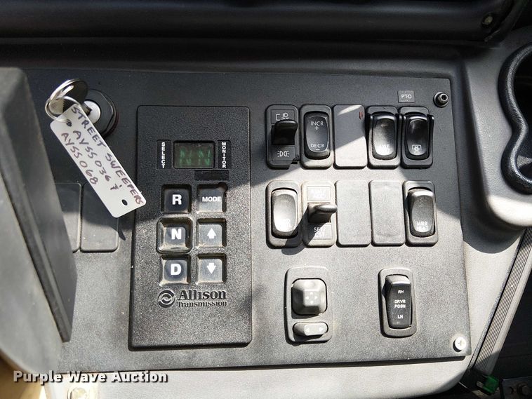 image for item EU2516 2010 Freighliner M2 106 street sweeper truck