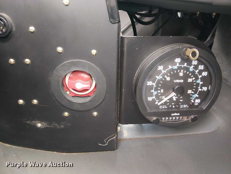 image for item EU2516 2010 Freighliner M2 106 street sweeper truck