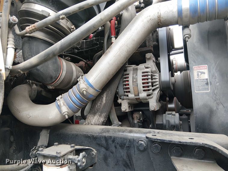 image for item EU2516 2010 Freighliner M2 106 street sweeper truck