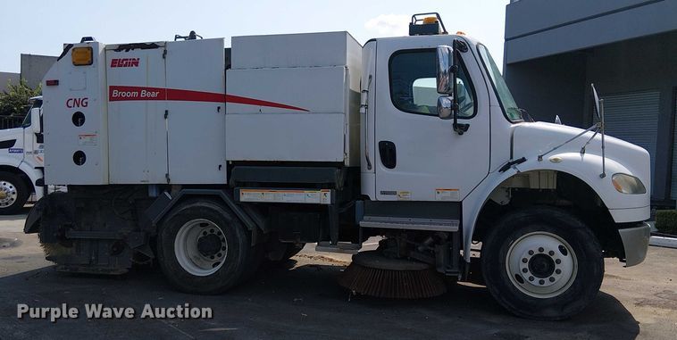 image for item EU2518 2010 Freighter M2 106 street sweeper truck