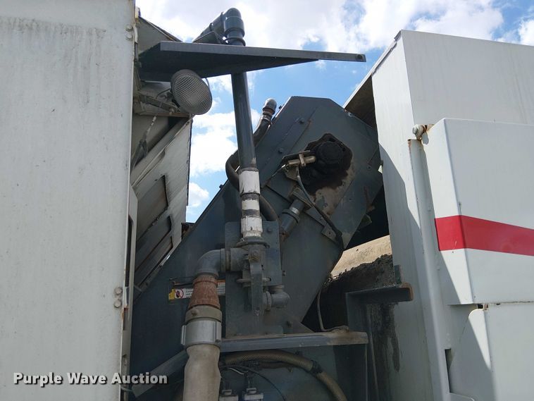 image for item EU2518 2010 Freighter M2 106 street sweeper truck