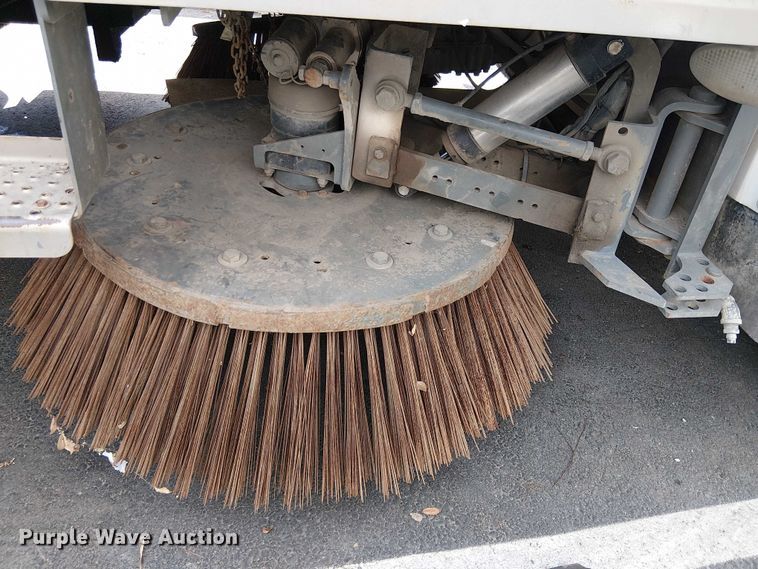 image for item EU2518 2010 Freighter M2 106 street sweeper truck