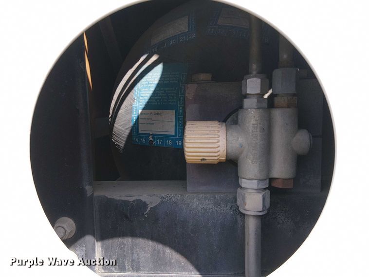 image for item EU2518 2010 Freighter M2 106 street sweeper truck