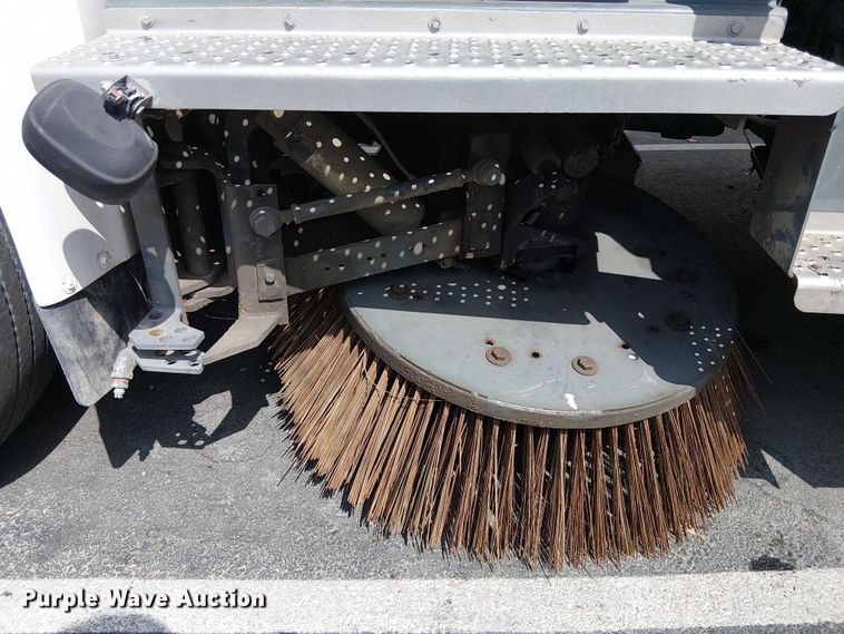 image for item EU2518 2010 Freighter M2 106 street sweeper truck