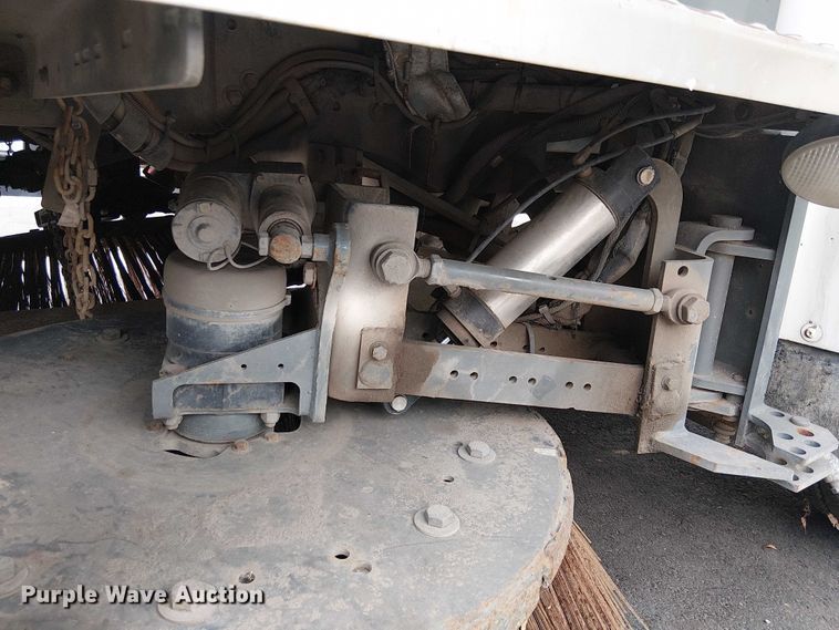 image for item EU2518 2010 Freighter M2 106 street sweeper truck