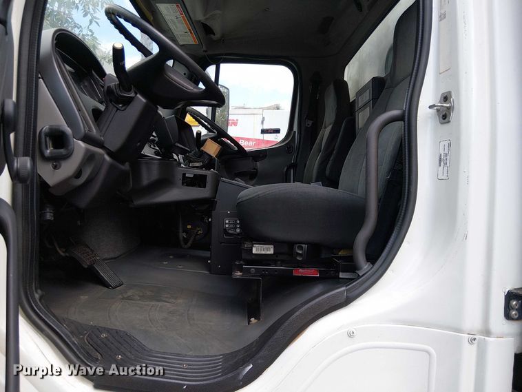 image for item EU2518 2010 Freighter M2 106 street sweeper truck