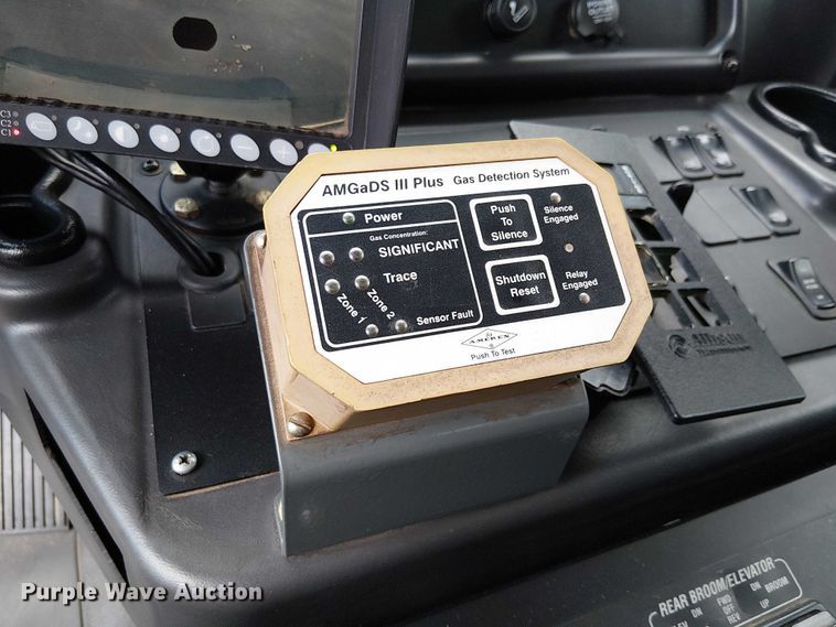 image for item EU2518 2010 Freighter M2 106 street sweeper truck