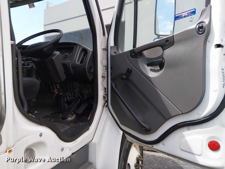 image for item EU2518 2010 Freighter M2 106 street sweeper truck