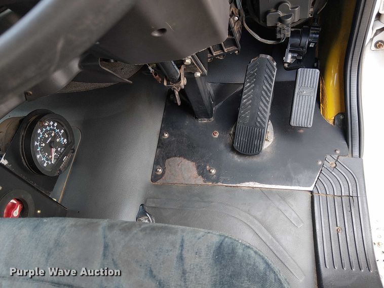 image for item EU2518 2010 Freighter M2 106 street sweeper truck