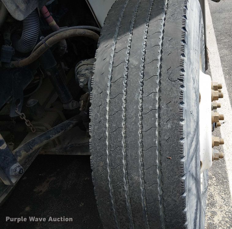 image for item EU2518 2010 Freighter M2 106 street sweeper truck