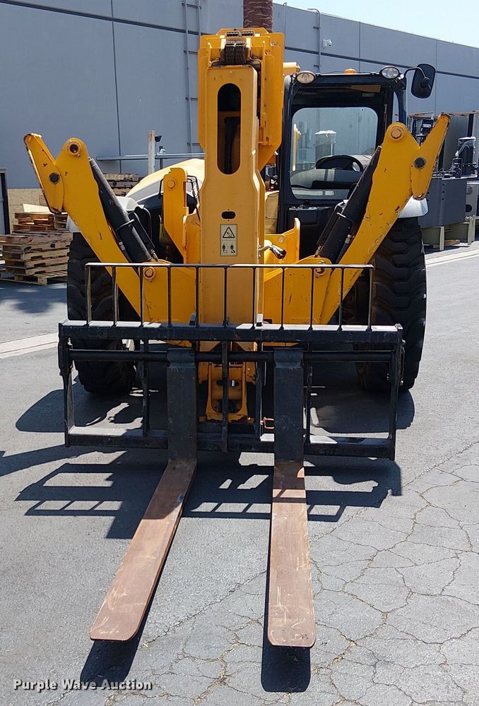 MANIPULADOR 2020 JCB