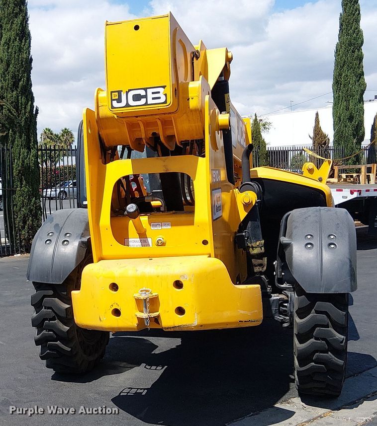 image for item EU2519 2020 JCB 510.56 F telehandler