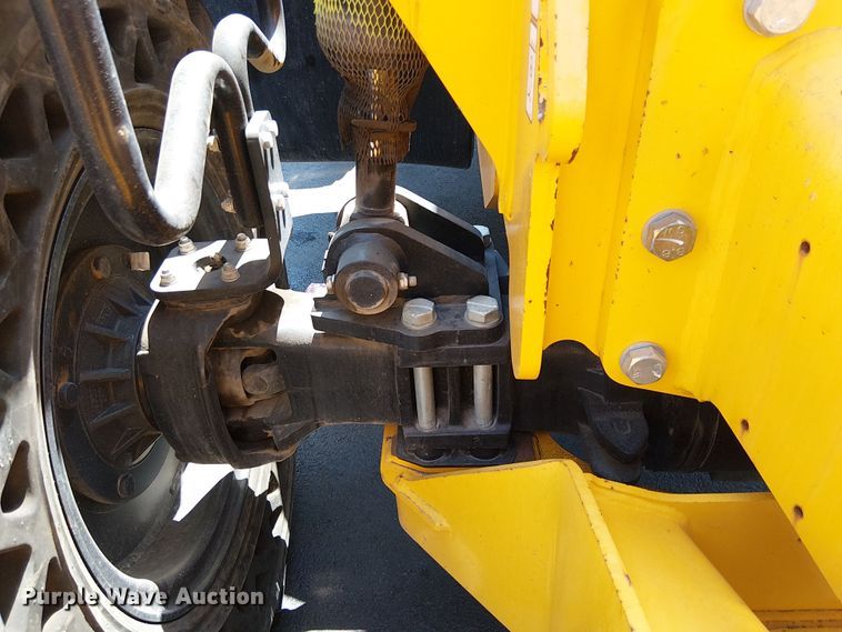 image for item EU2519 2020 JCB 510.56 F telehandler