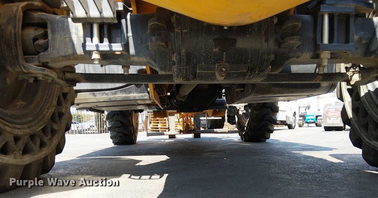 image for item EU2519 2020 JCB 510.56 F telehandler