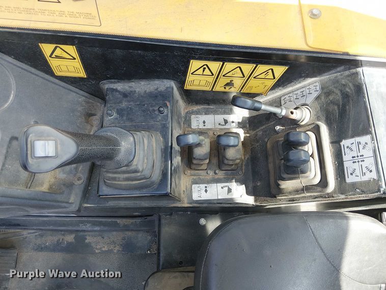 image for item EU2519 2020 JCB 510.56 F telehandler