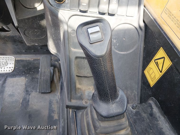 image for item EU2519 2020 JCB 510.56 F telehandler