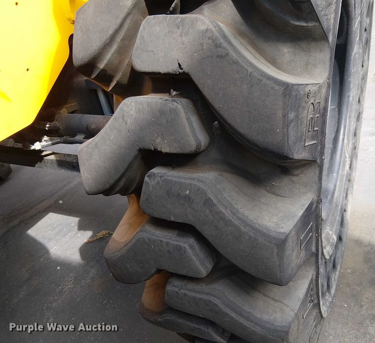 image for item EU2519 2020 JCB 510.56 F telehandler