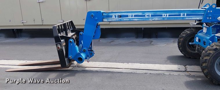 image for item EU2520 2021 Genie GTH-5519 telehandler