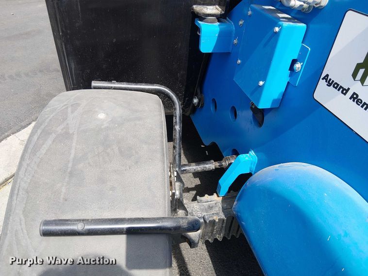 image for item EU2520 2021 Genie GTH-5519 telehandler