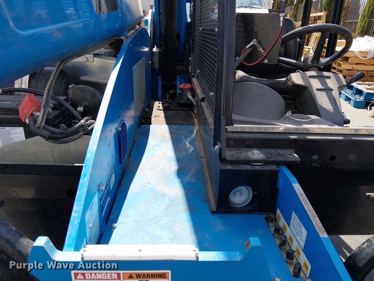 image for item EU2520 2021 Genie GTH-5519 telehandler