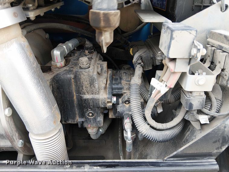 image for item EU2520 2021 Genie GTH-5519 telehandler