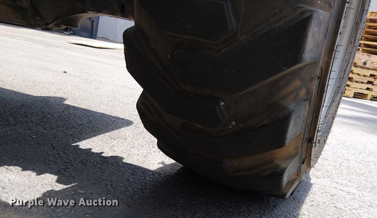 image for item EU2520 2021 Genie GTH-5519 telehandler