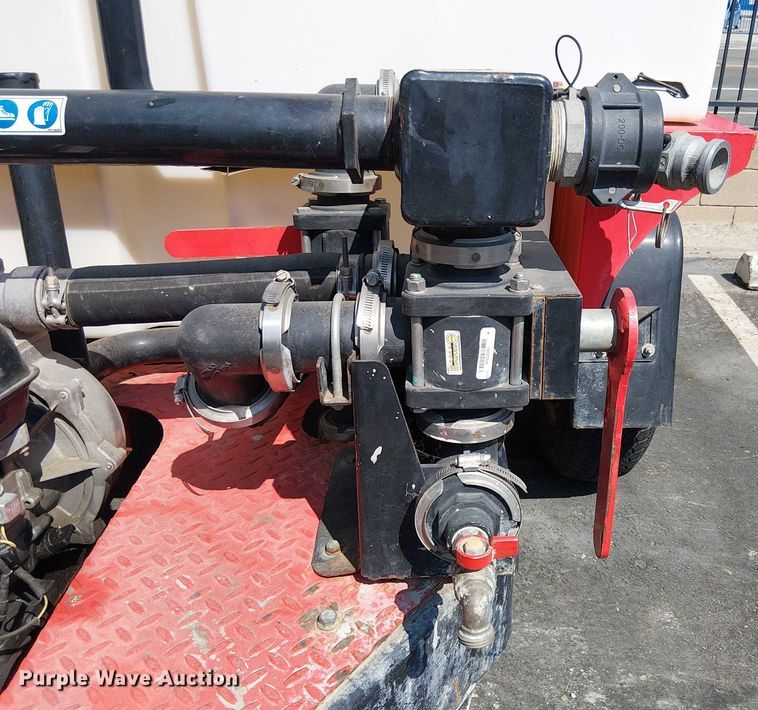 image for item EU2521 2020 Multiquip tank trailer