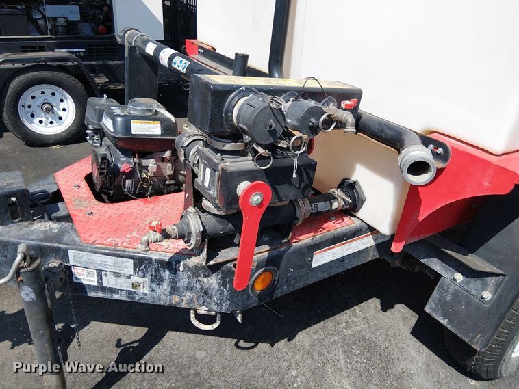 image for item EU2521 2020 Multiquip tank trailer