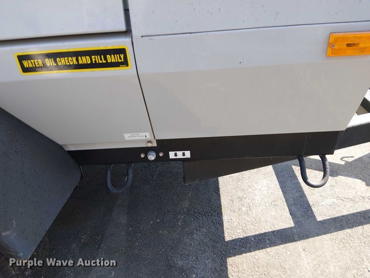 image for item EU2526 2019 Multiquip DIS-185SSI4F air compressor