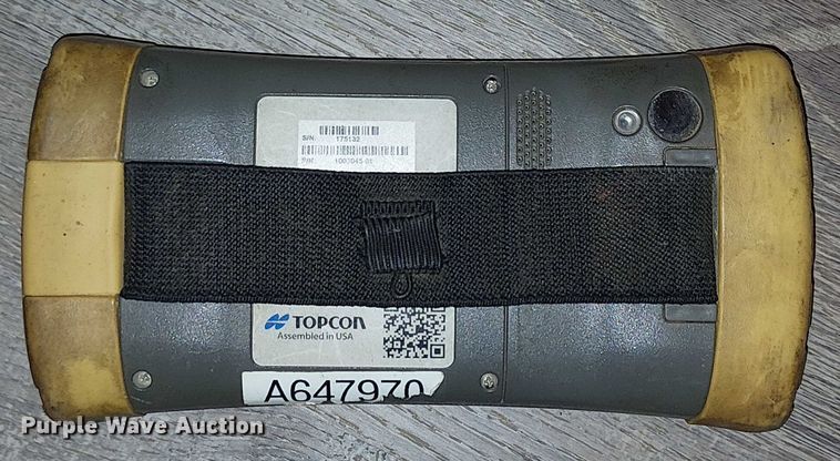 image for item EU2549 Topcon GR-3 GPS equipment