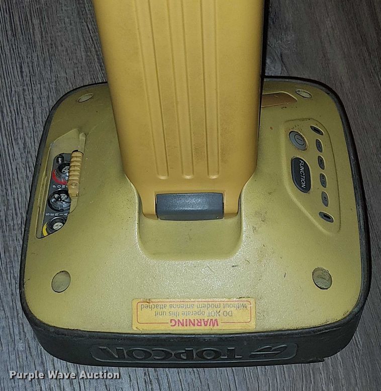image for item EU2550 Topcon GR-3 GPS equipment