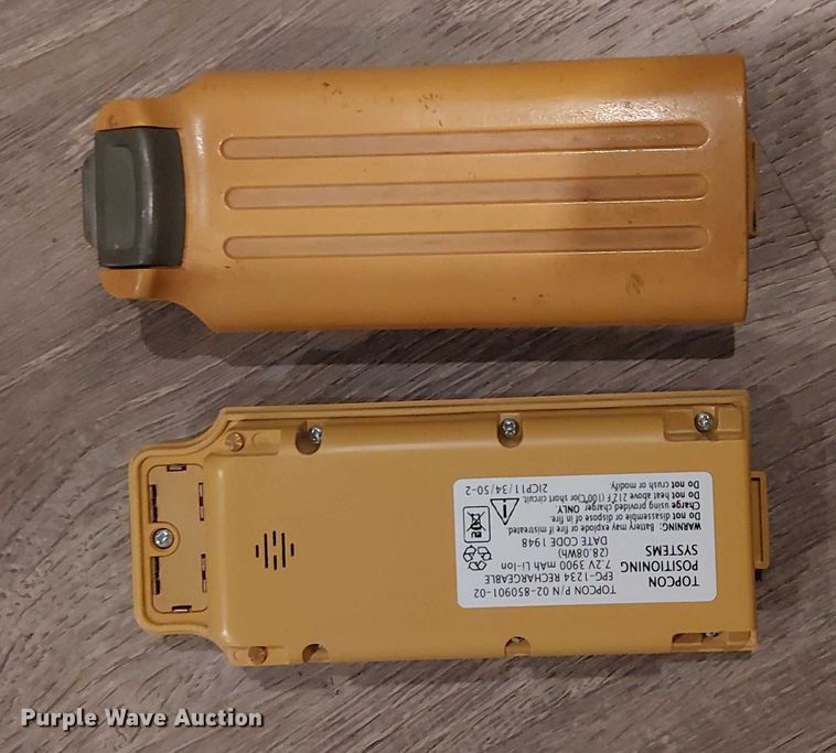 image for item EU2550 Topcon GR-3 GPS equipment