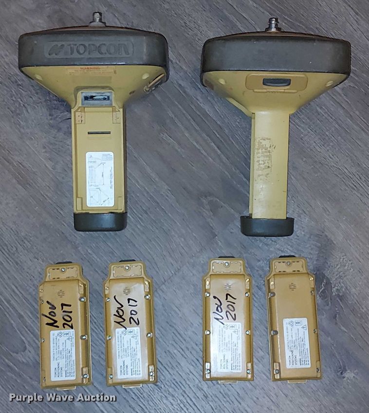 image for item EU2553 Topcon GR-3 GPS equipment 