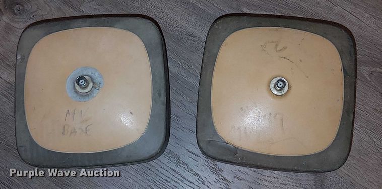 image for item EU2553 Topcon GR-3 GPS equipment 