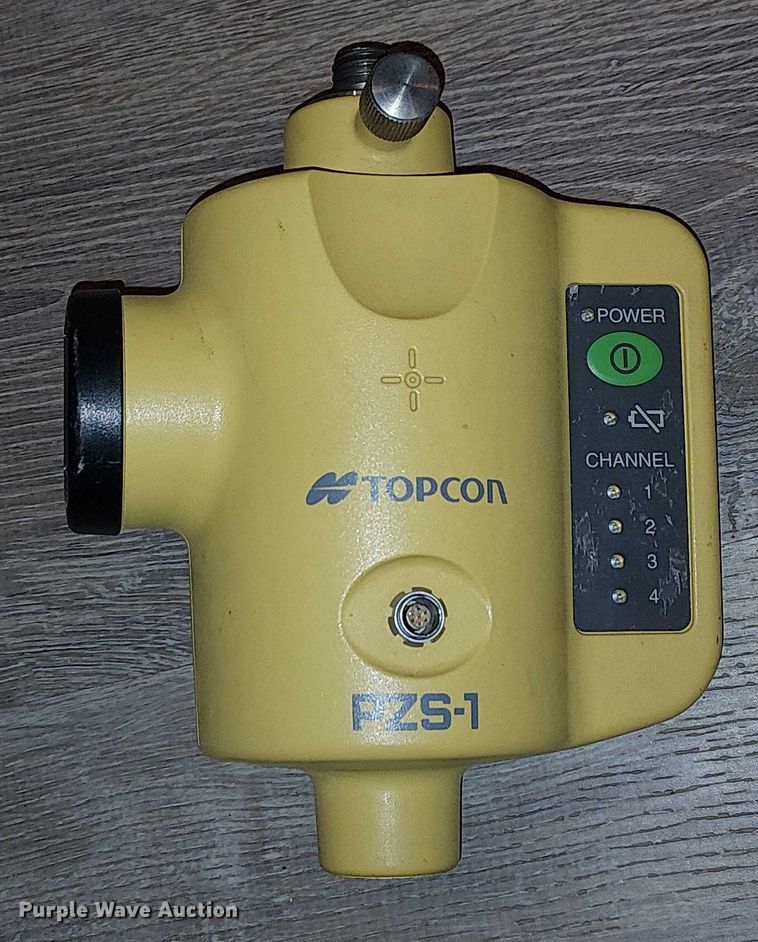 image for item EU2557 Topcon LZ-T5 GPS equipment