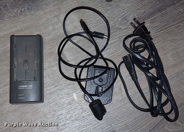 image for item EU2557 Topcon LZ-T5 GPS equipment