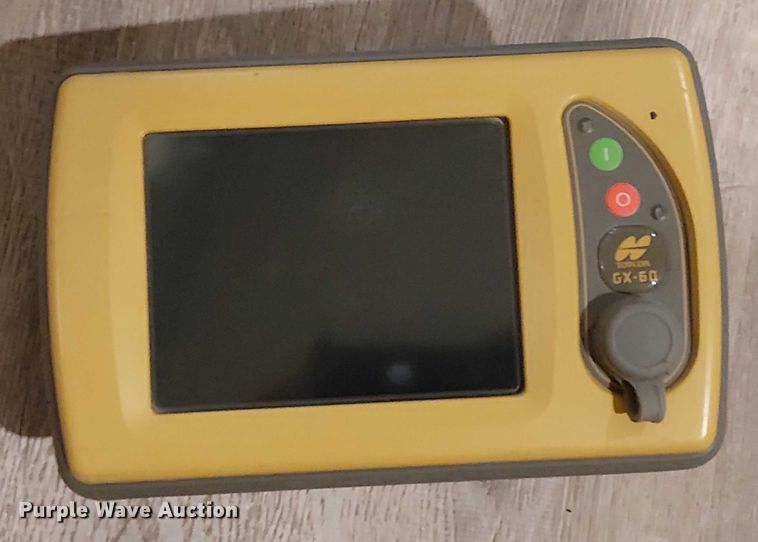 image for item EU2560 Topcon GX-60 GPS equipment