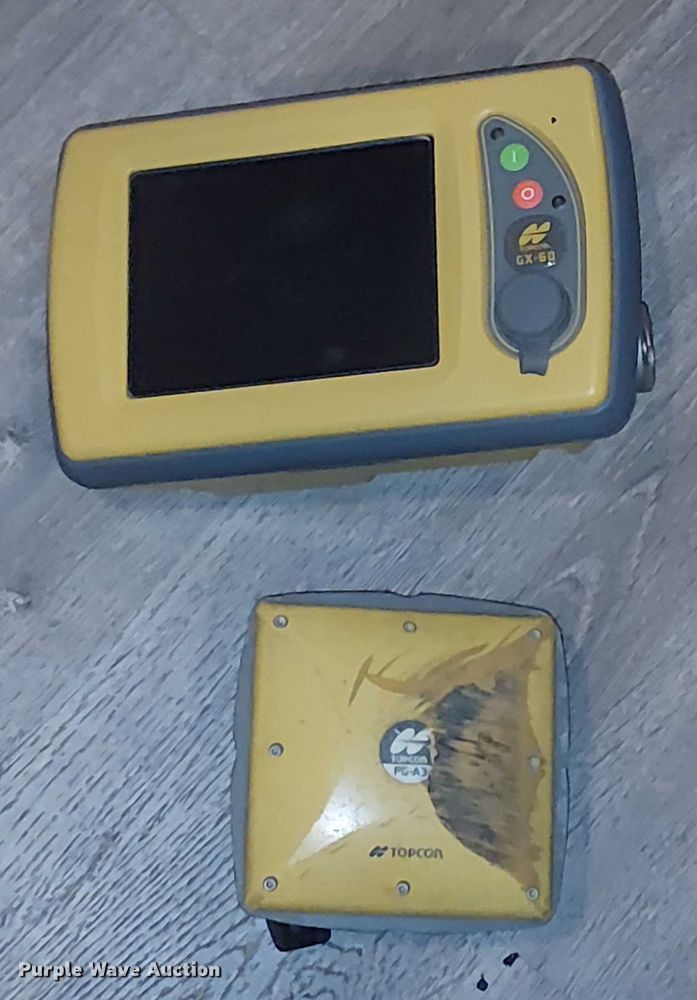 image for item EU2560 Topcon GX-60 GPS equipment