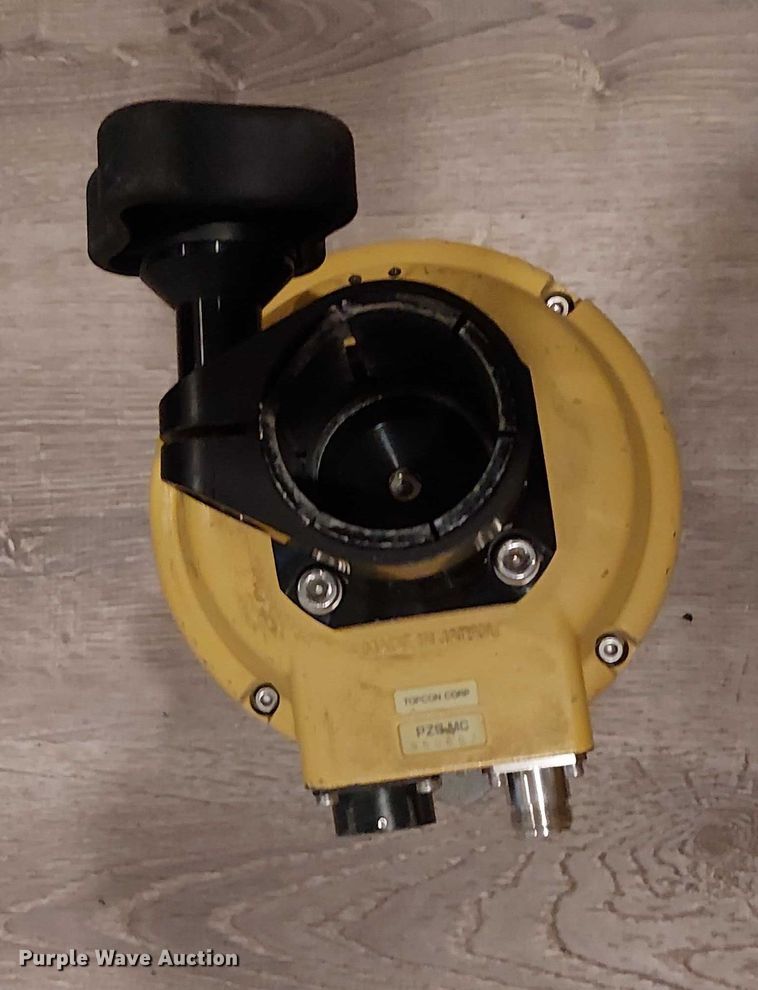image for item EU2562 Topcon PZS-MC surveying equipment