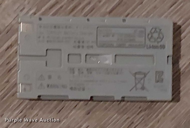 image for item EU2564 2010 Topcon PZL-1 surveying equipment