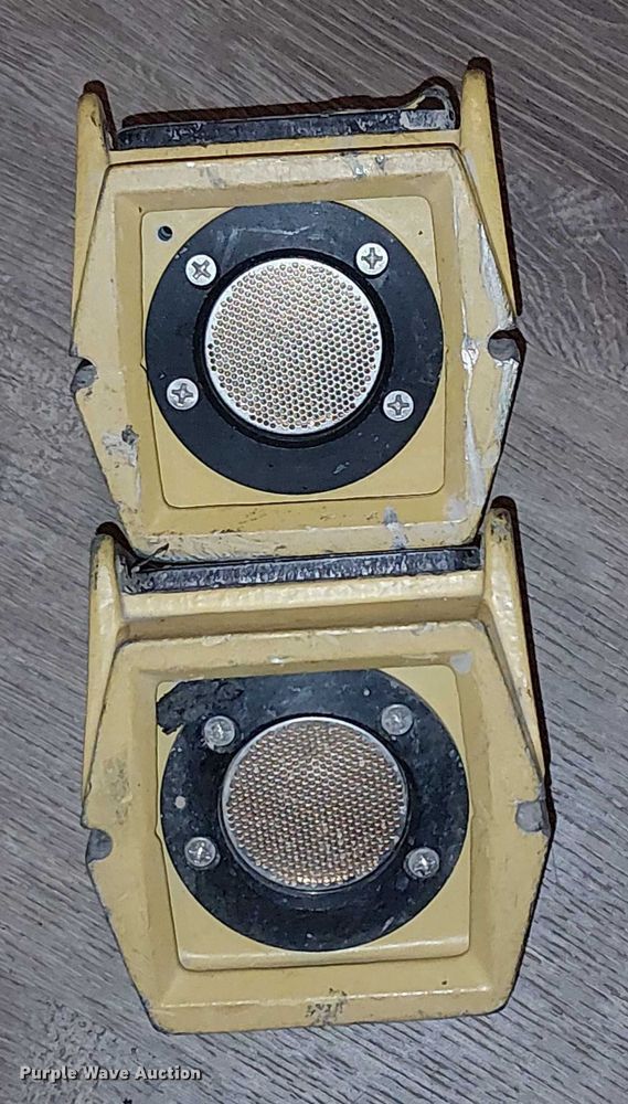 image for item EU2570 Topcon System Five GPS equipment