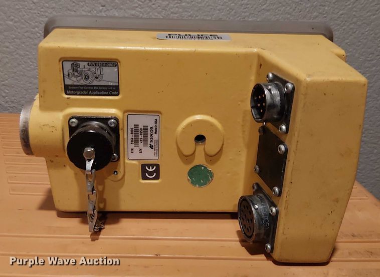 image for item EU2570 Topcon System Five GPS equipment