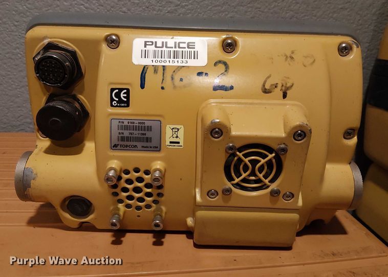 image for item EU2571 Topcon MC-R3 GPS equipment 