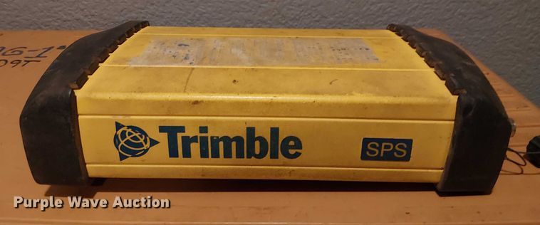 image for item EU2572 Trimble SPS855 Zephyr 3 GPS equipment