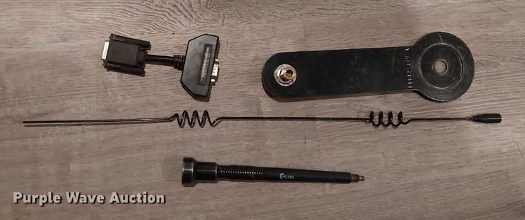 image for item EU2573 Trimble SPS855 GPS equipment