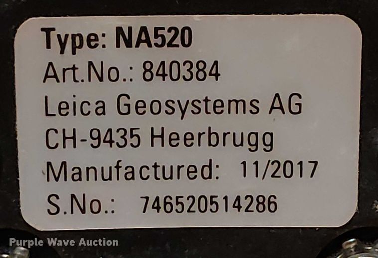 image for item EU2574 2017 Leica NA520 surveying equipment