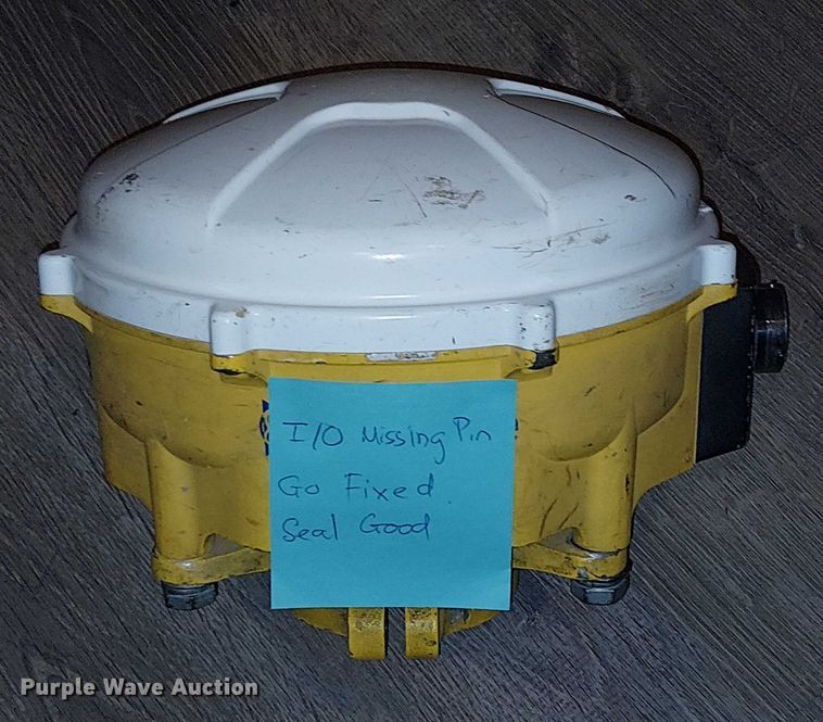 image for item EU2577 Trimble MS992 GPS equipment